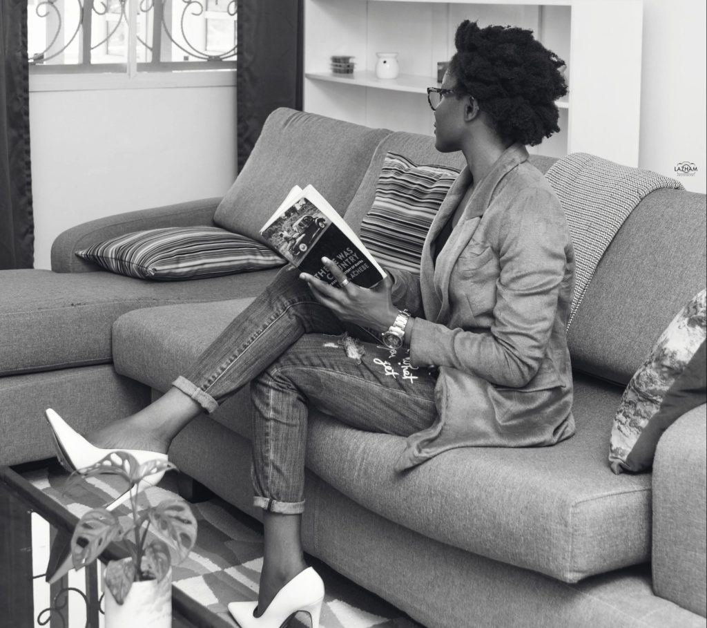 Sitting to attract potential clients